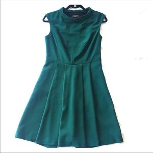 Vince Camuto Emerald Green Mock Neck Dress